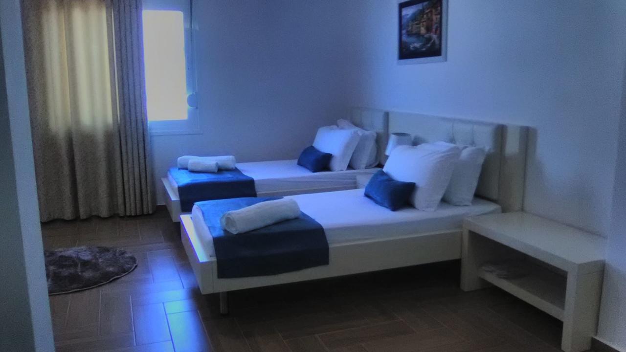 Aler Holiday Inn Sarandë Exteriér fotografie